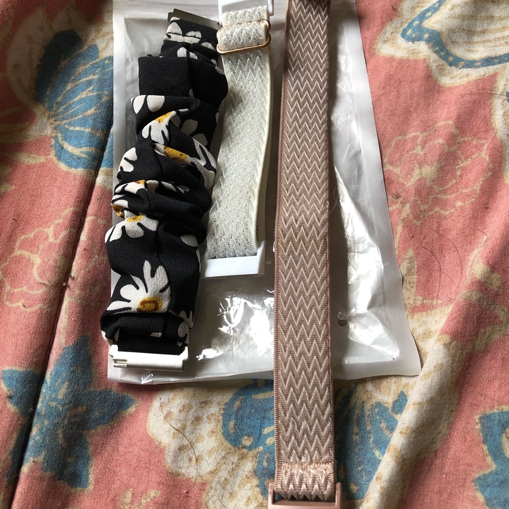 fitbit Black Floral Scrunchie and Blush Pink Replacement Bands
